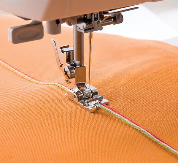 Calcador Doméstico com Guia para Aplicação de Cordão: Dê um toque único e personalizado às suas criações de costura