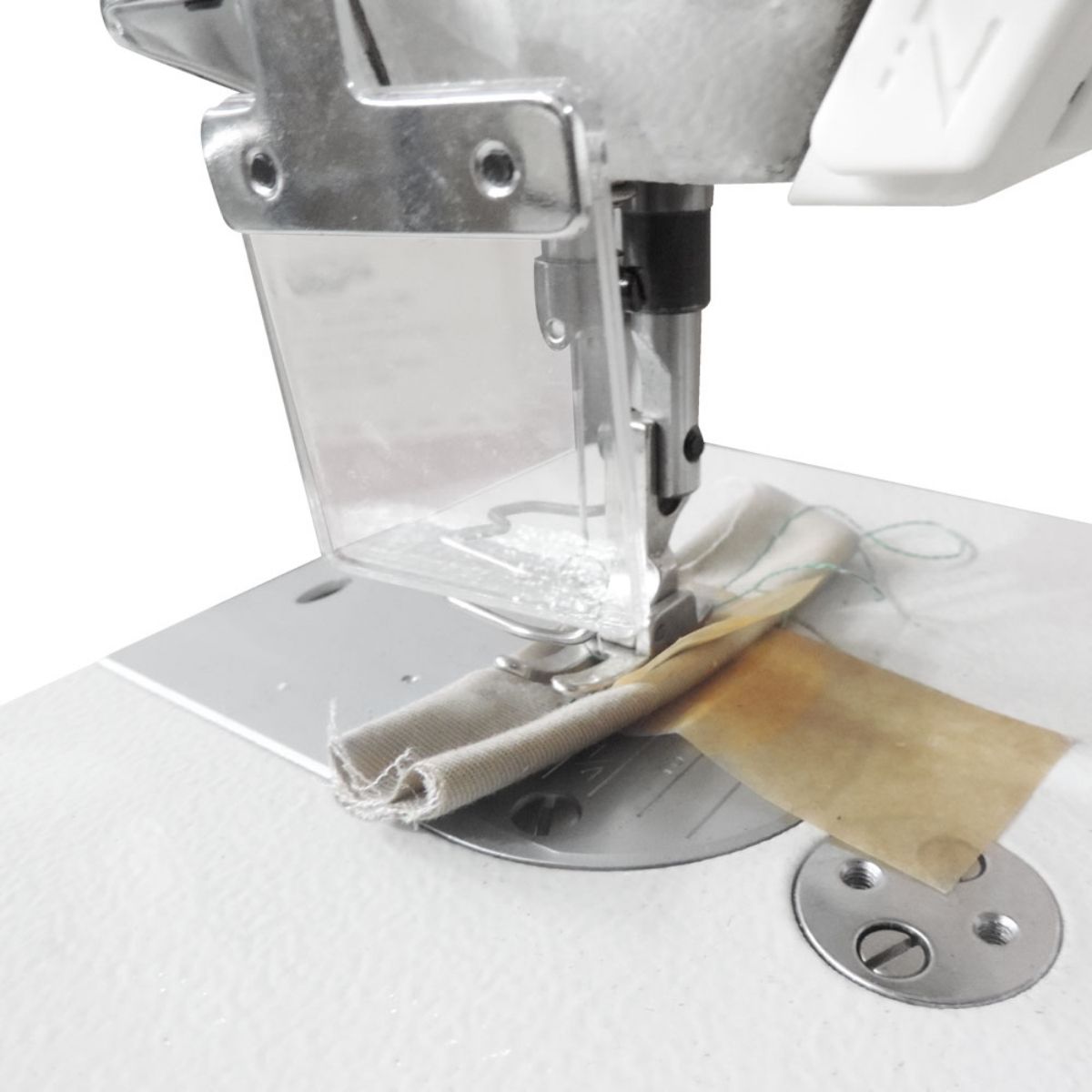 Máquina De Costura Industrial Reta Com Corte De Linha W-2 Dc1/E - Imagem 4