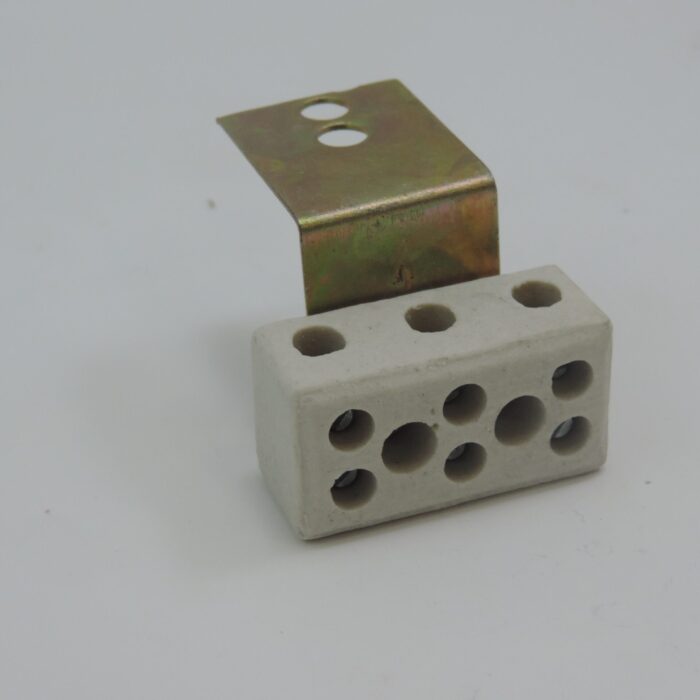 Tomada/Conector Porcelana 3 Polos Com Suporte Metal